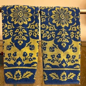 Vintage FIELDCREST hand towels blue green